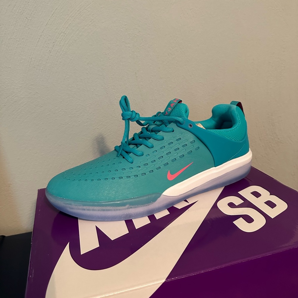 Nyjah free 3 collection - size 11